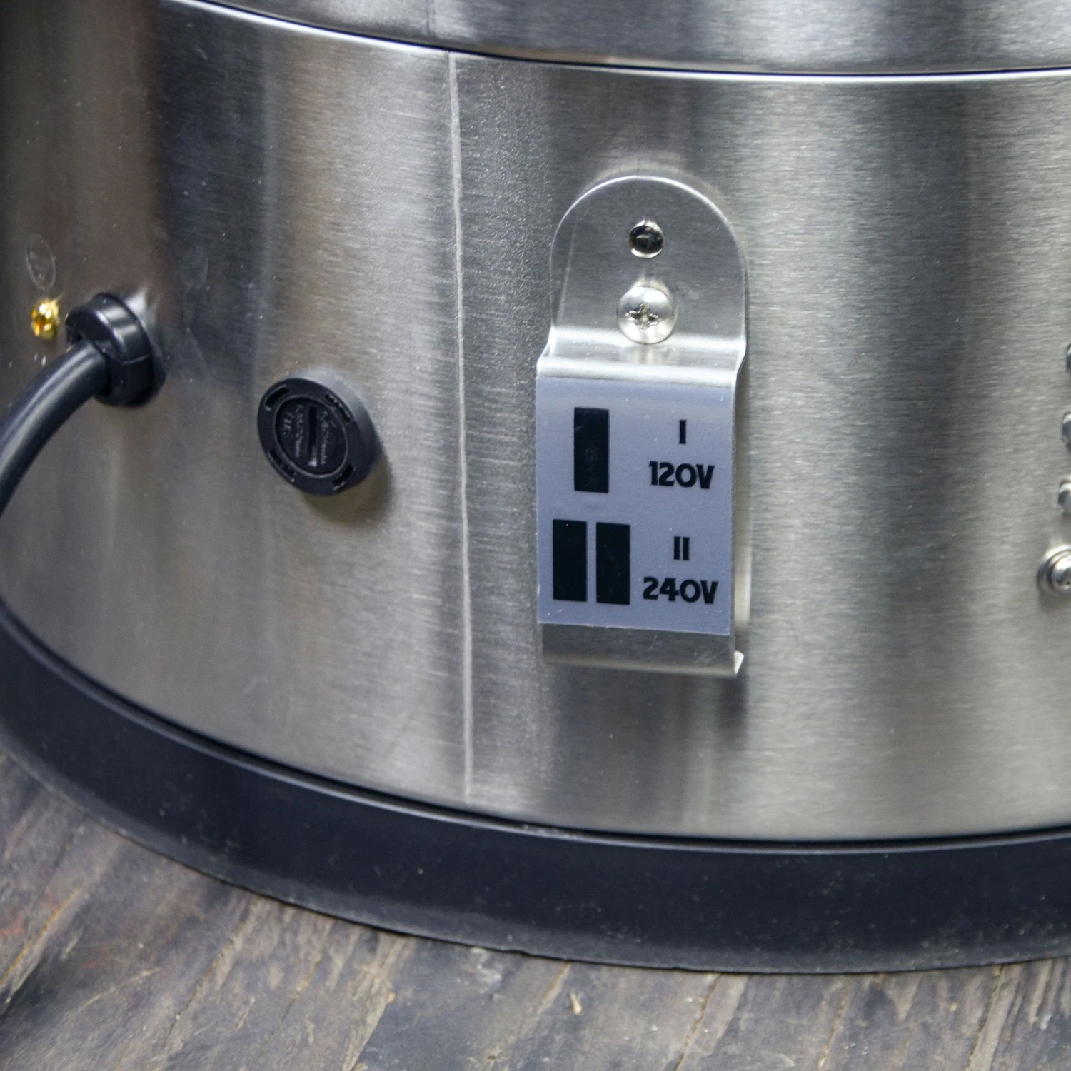ANVIL Foundry™ 6.5 Gallon All-In-One Electric Brewing System W/ Pump 4 ANVIL Foundry™ 6.5 Gallon All-In-One Electric Brewing System W/ Pump - Image 2